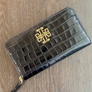 Tory Burch Black Croc-Embossed Leather Clutch